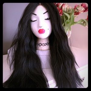 18 Inch, Human Hair blend, whole lace wig.